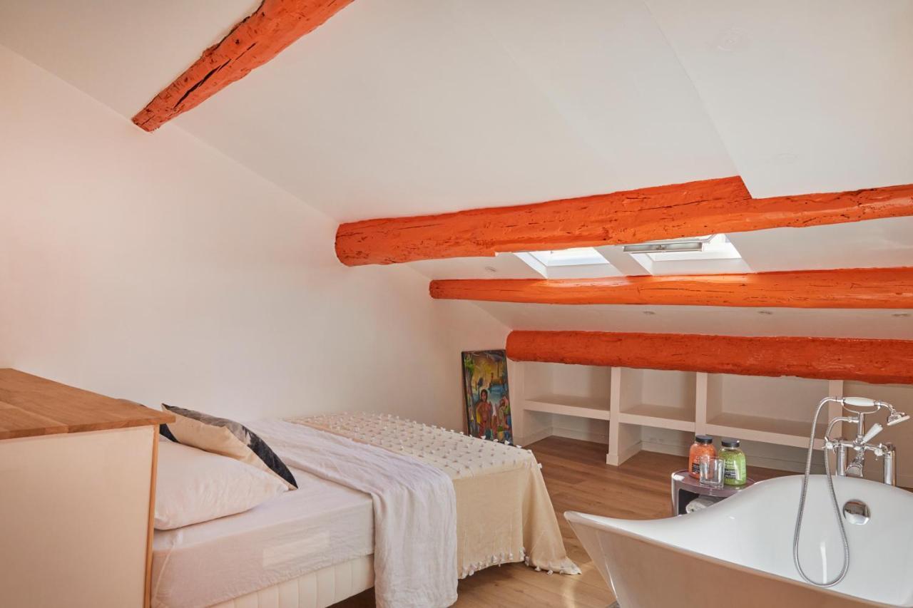 Remarkable Flat In The Historical Part Of Béziers Buitenkant foto