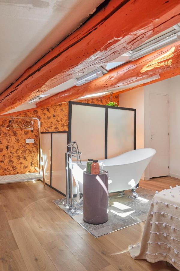 Remarkable Flat In The Historical Part Of Béziers Buitenkant foto